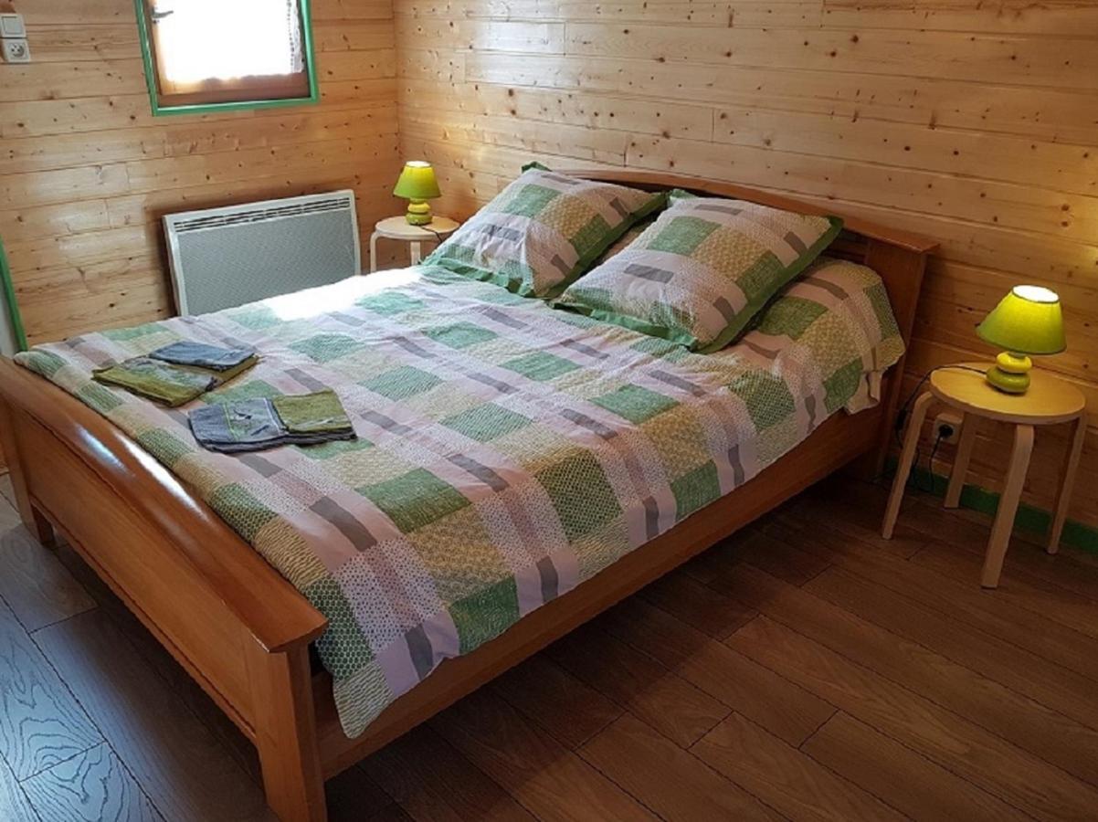 Bungalow De Kermoal Trébrivan Eksteriør billede